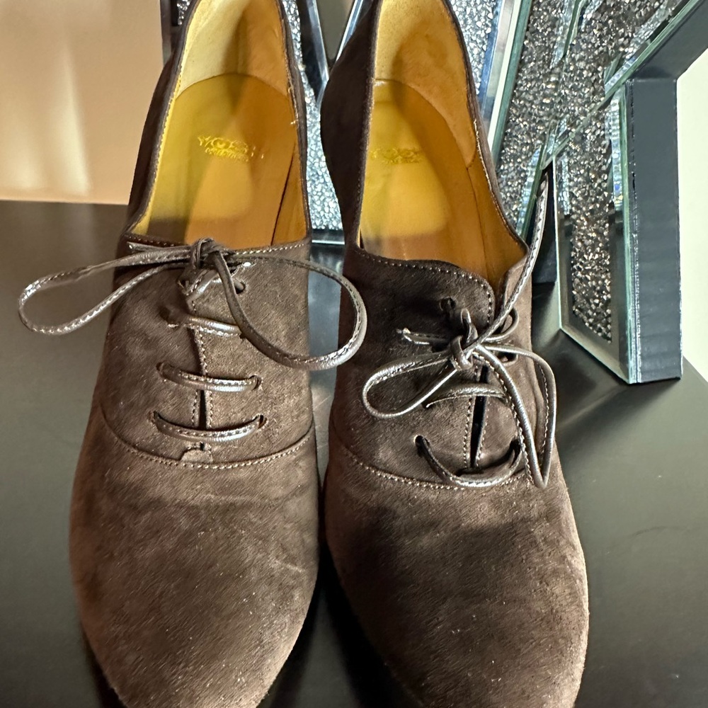 Yosh Collection Suede Rounded Toe Heels - Picture 10 of 11